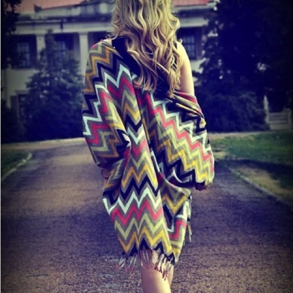 Bcbgeneration Chevron Patterned Kimono With Fringe - image 2